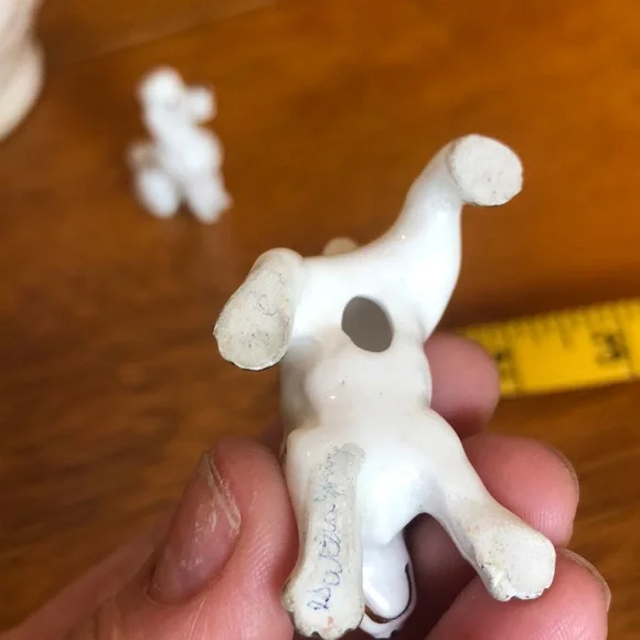 Miniature Ceramic Dog Figurines Collection—lot of 7 - Picture 8 of 16